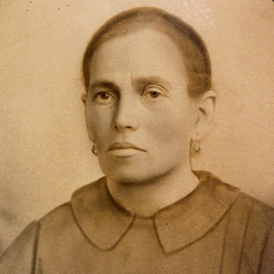 Maria Concetta Camilli Bartolomucci, circa 1900, Calascio.