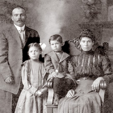 La Famiglia Saccenti, circa 1911