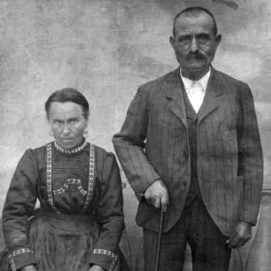 Domenico “Giarrutino” Fulgenzi and Maria Carmela Matarelli, circa 1925, Calascio.